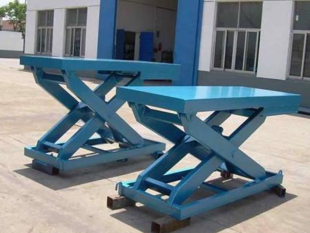 剪(jian)式升降(jiang)平台