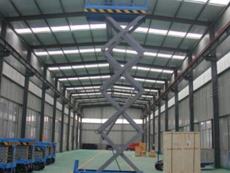 移(yí)動升降機